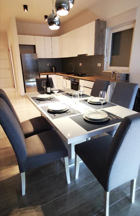 Cozy Comfortable Flat - Beautifull Panoramic View Makarska Bagian luar foto