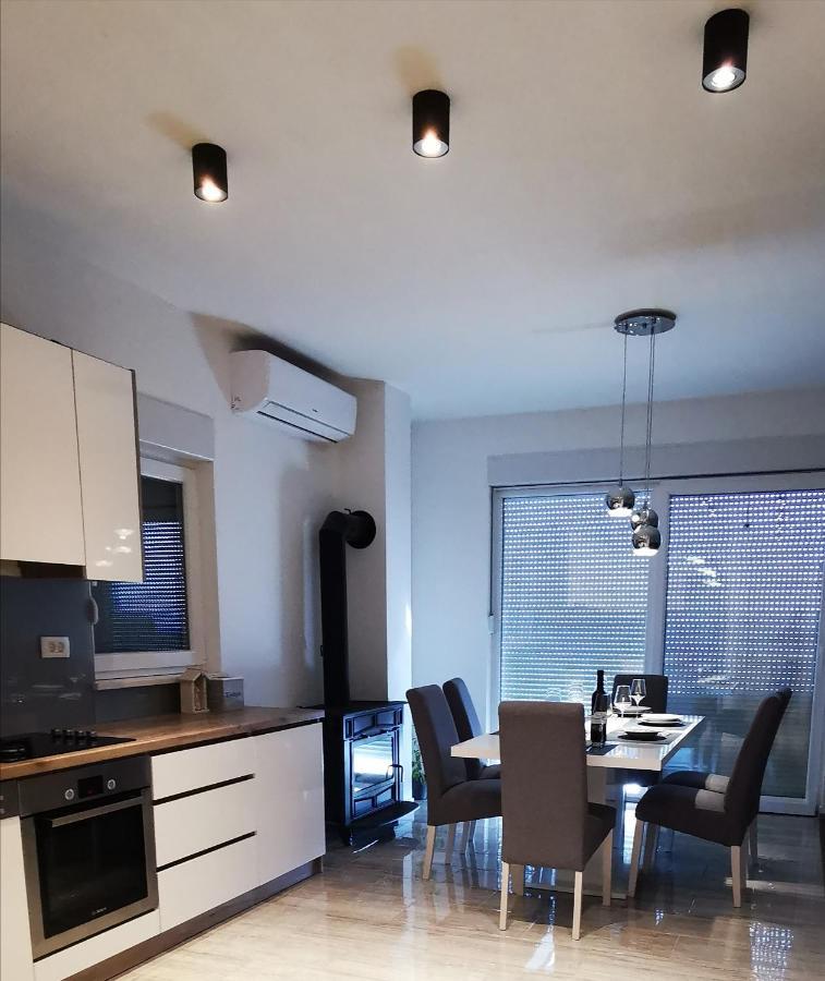 Cozy Comfortable Flat - Beautifull Panoramic View Makarska Bagian luar foto